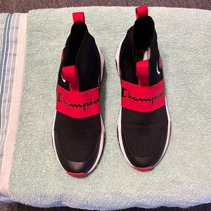 Red white and black men champion size 11